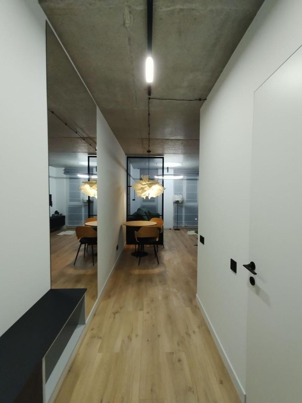 "M&D Apartmentslviv", Loft Complex Great Britain Eksteriør billede